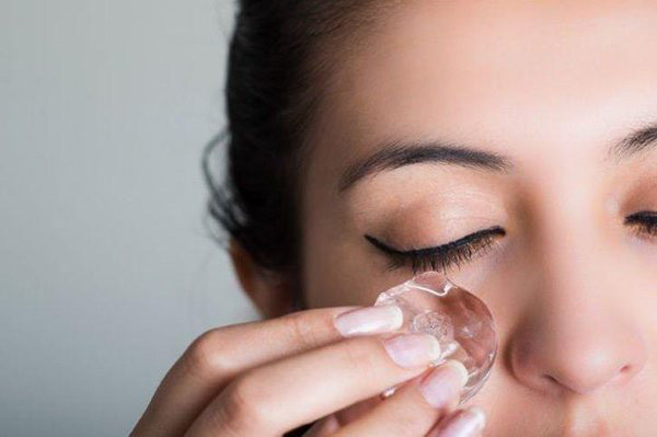 16 Cách trị mắt thâm tại nhà nhanh và hiệu quả nhất trong 1 tuần