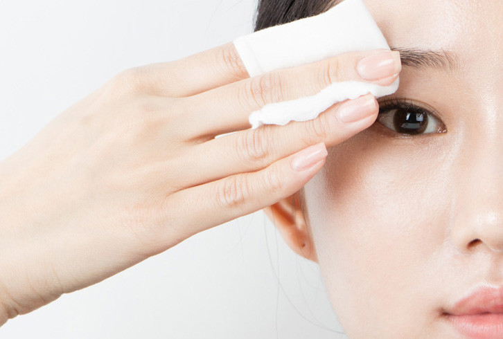 16 Cách trị mắt thâm tại nhà nhanh và hiệu quả nhất trong 1 tuần