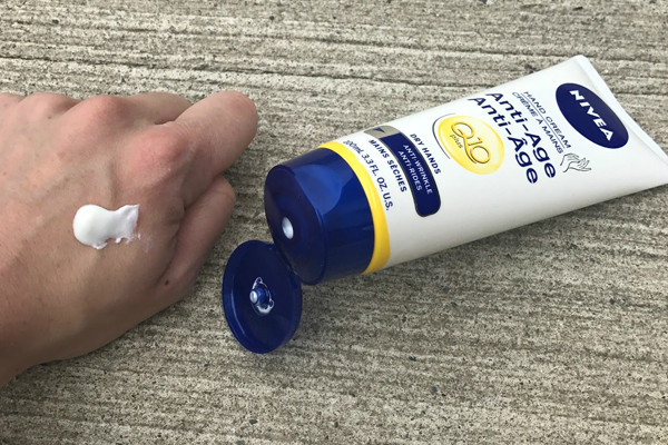 Nivea Hand Q10 Plus Age - Defying Hand Cream