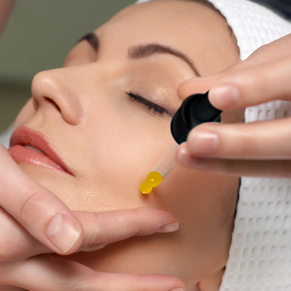 Serum tái tạo cho da