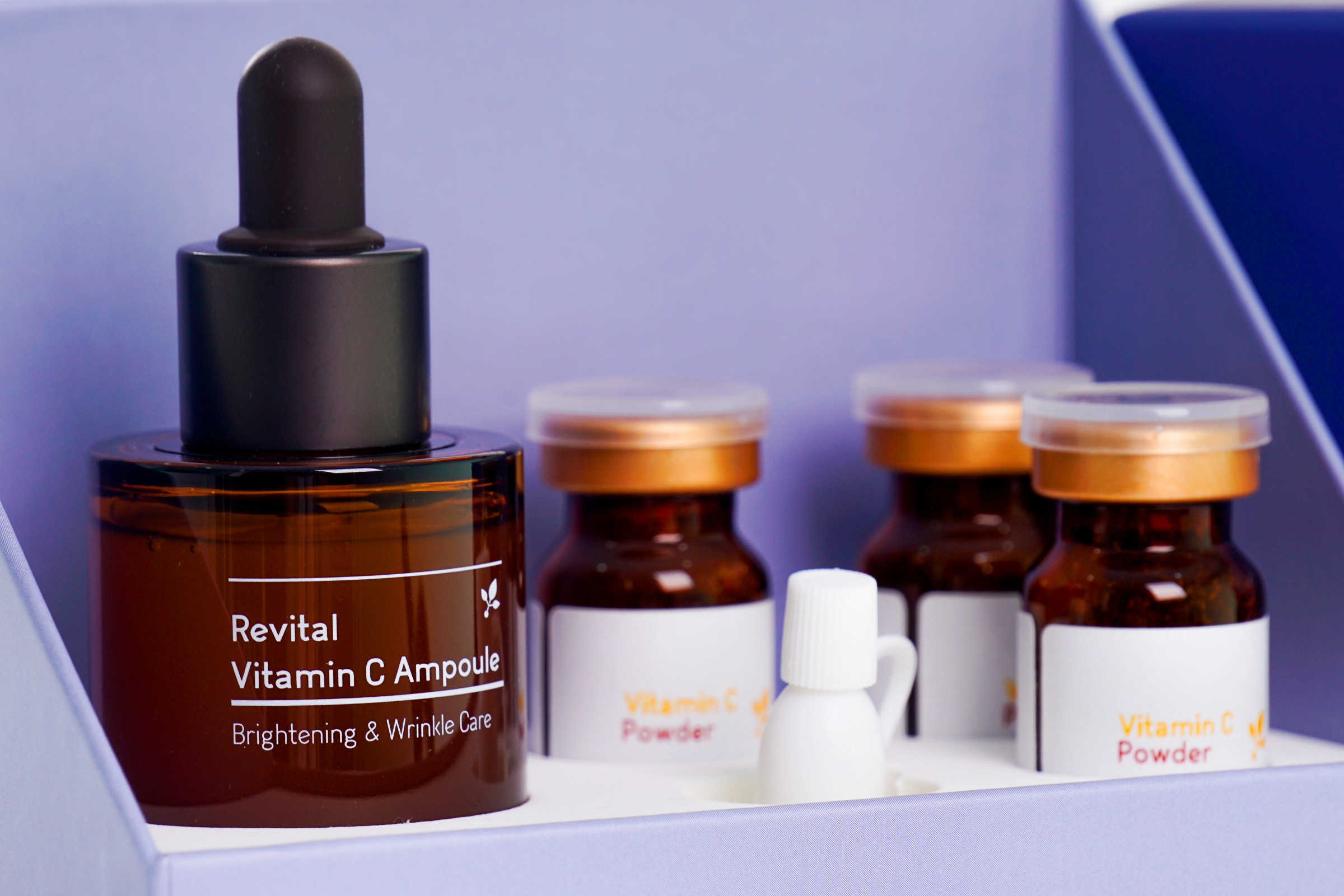 Sử dụng serum vitamin C