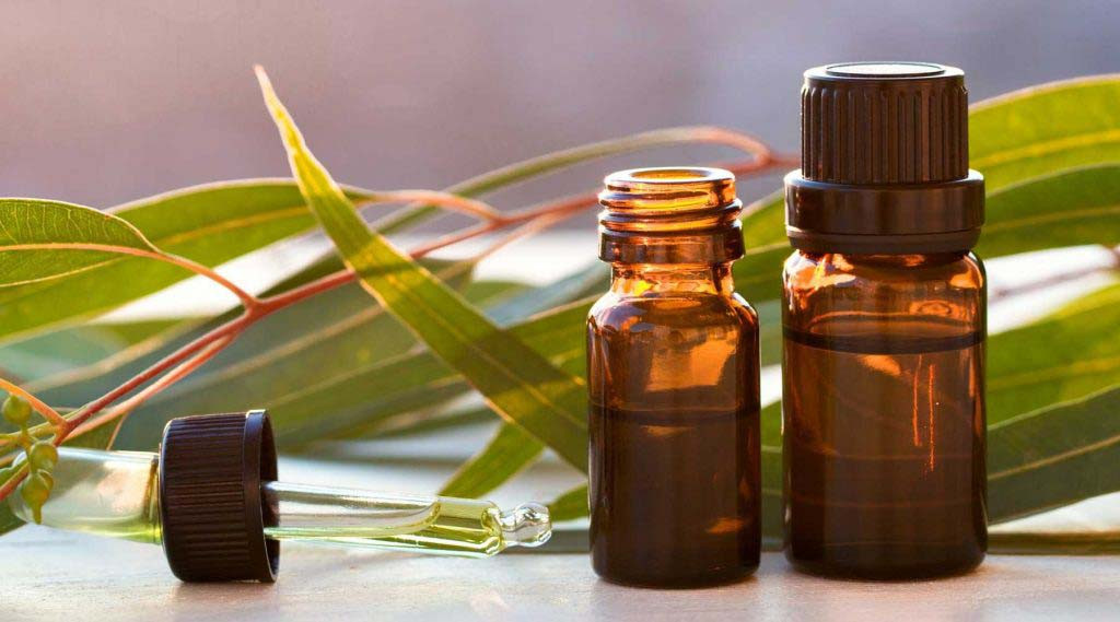 Tinh Dầu Tràm Giúp Bảo Vệ Trẻ Sơ Sinh
